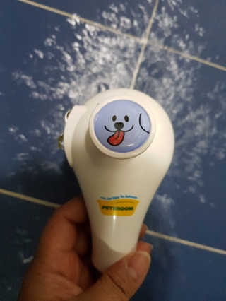 Pethroom 페스룸 PETHROOM RELAX SHOWER 페스룸 릴렉스 샤워기 — 5점을 준 리뷰어가 2018년 11월 올린 사용 사진