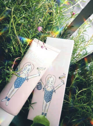 엘리자베카 스킨라이어 모이스춰 화이트닝크림 — 4.5점을 준 리뷰어가 2019년 5월 올린 사용 사진