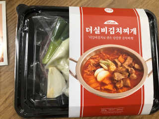 땡땡쿡 더실비김치찌개 2인분 710g 라면사리 포함 — 4점을 준 리뷰어가 2020년 1월 올린 사용 사진