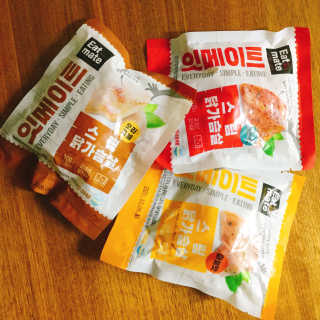 개근질마트 잇메이트 스팀 닭가슴살 혼합 1kg — 4.5점을 준 리뷰어가 2019년 11월 올린 사용 사진