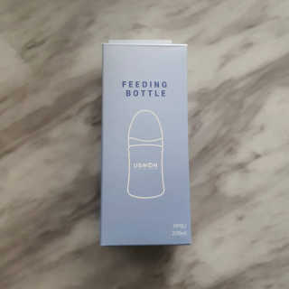 유비맘 PPSU 젖병 노꼭지_200ml_컬러 랜덤 발송 — 5점을 준 리뷰어가 2020년 3월 올린 사용 사진
