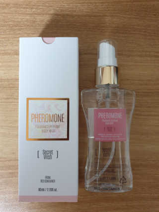 레드컨테이너 페로몬향 퍼퓸 바디미스트 80ml — 5점을 준 리뷰어가 2020년 1월 올린 사용 사진