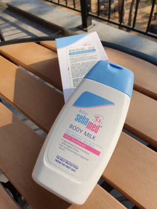 세바메드 베이비 바디밀크 200ml — 5점을 준 리뷰어가 2020년 1월 올린 사용 사진