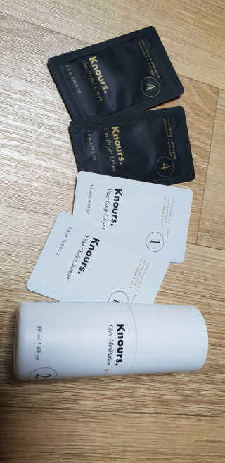 놀스 스킨 메디테이션 젤 크림 50ml — 4.17점을 준 리뷰어가 2018년 7월 올린 사용 사진
