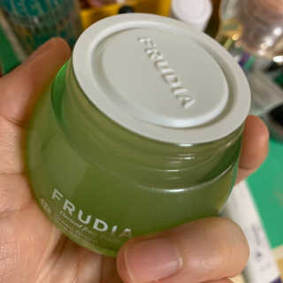 [후르디아] 모공케어 겉보속촉 여름 수분크림 — 3.5점을 준 리뷰어가 2019년 7월 올린 사용 사진