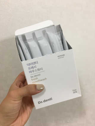 Dr.denti 닥터덴티 프레시 마우스워시 (30ea) — 5점을 준 리뷰어가 2017년 10월 올린 사용 사진