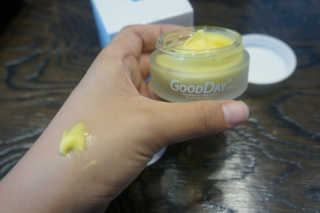 GoodDay Skincare GoodDay 강황 크림 — 5점을 준 리뷰어가 2019년 6월 올린 사용 사진