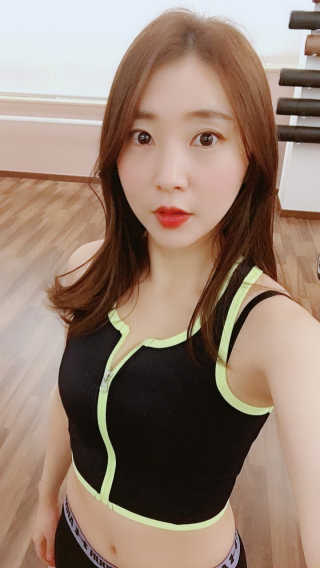 써클필라테스 강남점 [써클필라테스] 8대1 기구필라테스 그룹레슨 2회 — 3.67점을 준 리뷰어가 2018년 12월 올린 사용 사진