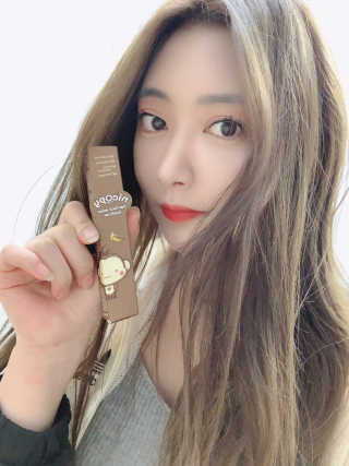 니코피 퍼펙트 엣지 아이라이너 — 3점을 준 리뷰어가 2019년 8월 올린 사용 사진