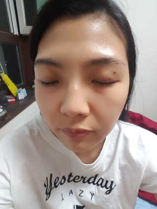 야시엔코 앰플수면팩 퍼플 — 4.17점을 준 리뷰어가 2018년 7월 올린 사용 사진