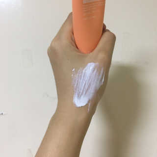 닥터헤디슨 헤디슨 퍼펙트 썬블럭 — 4점을 준 리뷰어가 2019년 9월 올린 사용 사진