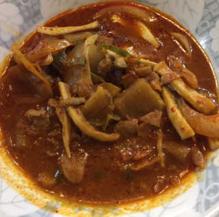 뜰아채유통 춘천닭갈비덮밥소스와 머쉬마루 버섯 — 5점을 준 리뷰어가 2018년 10월 올린 사용 사진