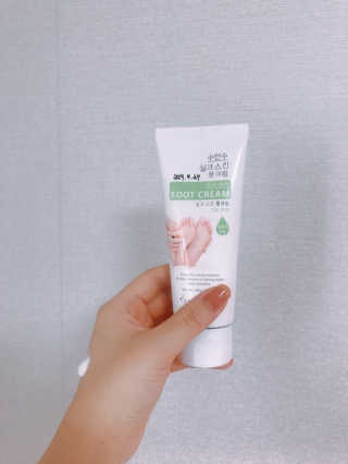 (주)에네스티 에네스티 수안수 실크스킨 풋크림 1+1 — 5점을 준 리뷰어가 2019년 10월 올린 사용 사진