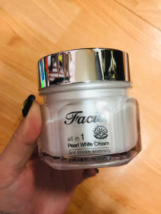 파시스 올인원 진주 화이트닝 크림 100ml — 4점을 준 리뷰어가 2018년 12월 올린 사용 사진