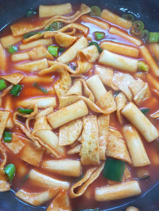 홍대미미네국물떡볶이 [홍대미미네]오리지널 국물 떡볶이4팩 + 라면사리 — 5점을 준 리뷰어가 2019년 4월 올린 사용 사진