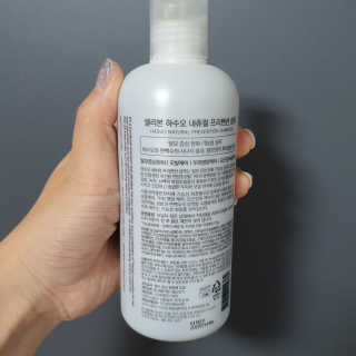 셀리본 하수오 내츄럴 프리벤션 탈모관리 샴푸 300ml — 5점을 준 리뷰어가 2019년 11월 올린 사용 사진