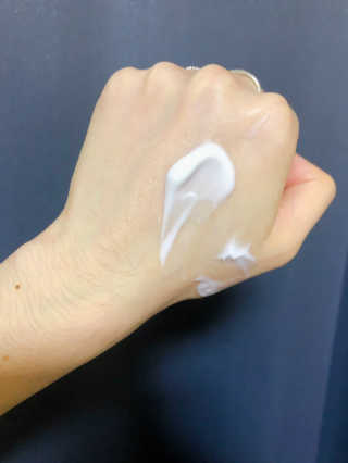 세바메드 우레아 수분폭탄크림 50ml — 1점을 준 리뷰어가 2019년 12월 올린 사용 사진