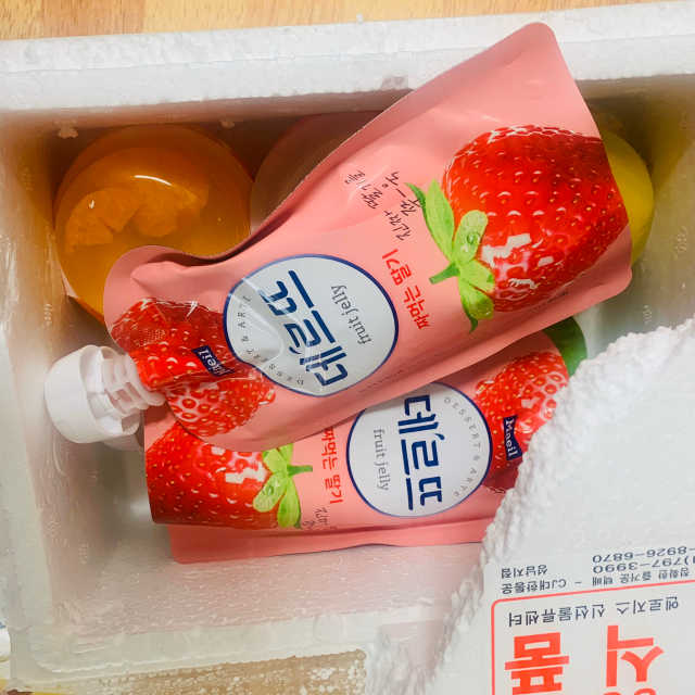 데르뜨 떠먹는 과일 3종, 짜먹는 과일 2종 총 10개 체험 리뷰 사진