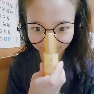 아이소이 불가리안 로즈 인텐시브 리프팅 세럼 20ml 탄력세럼 — 4.5점을 준 리뷰어가 2018년 5월 올린 사용 사진