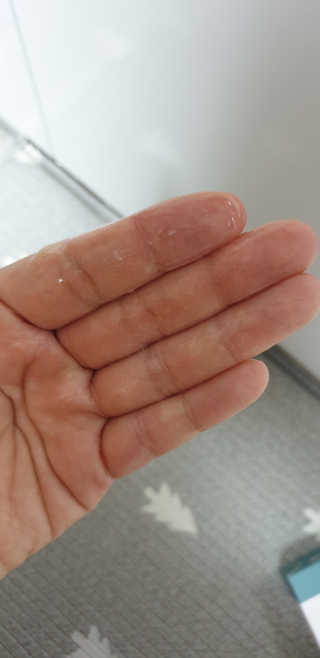 엄마프움 시알릴락토스 오가닉 샴푸앤바스 — 5점을 준 리뷰어가 2019년 10월 올린 사용 사진