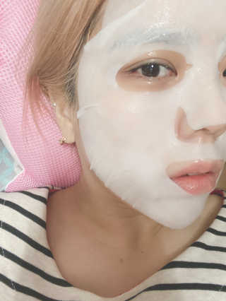 페네그린 모이스처라이징 셀렉트 마스크 콰이트 리치 10매 — 5점을 준 리뷰어가 2020년 3월 올린 사용 사진