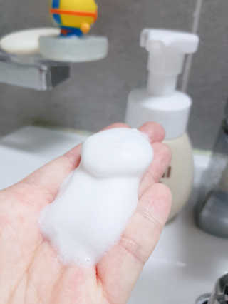 에이밀 슈퍼 그레인 버블 폼 200ml — 5점을 준 리뷰어가 2019년 8월 올린 사용 사진