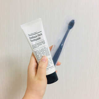 the naked object 디블랙팩치약 디블랙칫솔 세트 — 4점을 준 리뷰어가 2020년 3월 올린 사용 사진