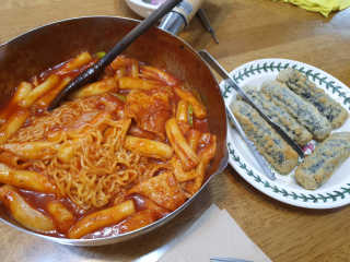 화곡미담 옛날 떡볶이 — 4점을 준 리뷰어가 2020년 2월 올린 사용 사진