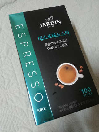 (주)쟈뎅 쟈뎅 에스프레소 스틱 아메리카노 블랙 — 5점을 준 리뷰어가 2018년 10월 올린 사용 사진