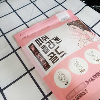 조이뉴트라 피쉬콜라겐골드 — 4점을 준 리뷰어가 2018년 9월 올린 사용 사진