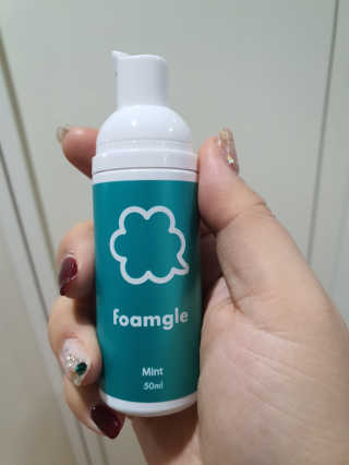 폼글 I foamgle [폼글] 거품가글 50ml 3종 - 민트, 라벤더, 라즈베리 — 4.5점을 준 리뷰어가 2019년 12월 올린 사용 사진
