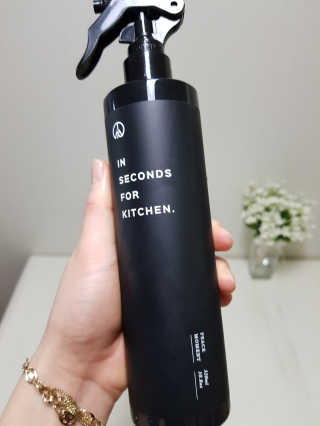 PEACE MOMENT 피스모먼트 인세컨즈포키친 320mL 천연살균소독제 — 5점을 준 리뷰어가 2019년 2월 올린 사용 사진