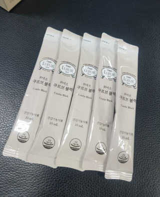 [하우투잇] 뤼에르 쿠르브 블랙 10ml x 30포 총 300ml — 5점을 준 리뷰어가 2020년 3월 올린 사용 사진