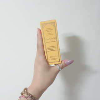 [스킨큐어] 산다화 비타민C 화이트닝 에센스 30ml — 4점을 준 리뷰어가 2019년 7월 올린 사용 사진