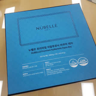 누벨르 프리미엄 히알루로닉 아쿠아 데이 — 4.5점을 준 리뷰어가 2019년 3월 올린 사용 사진