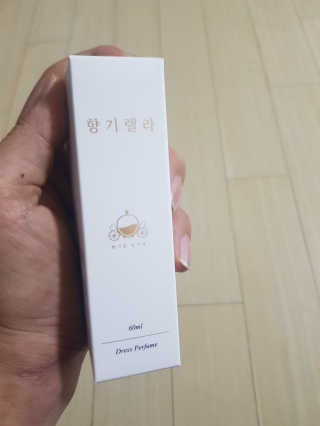 백화점 1층 향기, 향기렐라 니치섬유향수 — 5점을 준 리뷰어가 2019년 2월 올린 사용 사진