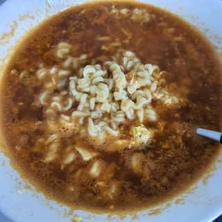 라면 그대로가 제일 맛있는 더엄마라면 — 5점을 준 리뷰어가 2019년 9월 올린 사용 사진