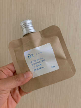 톤28 유기농 블루라이트 방어 UV 차단거리 건성용 B1 — 4점을 준 리뷰어가 2019년 5월 올린 사용 사진