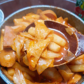 추억의 국민학교 떡볶이 시그니처국떡 + 추억의국떡 3종 — 5점을 준 리뷰어가 2019년 6월 올린 사용 사진