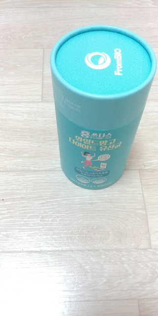 홍쓰다스 다이어트유산균, 체지방감소와 장건강개선 — 4점을 준 리뷰어가 2020년 2월 올린 사용 사진