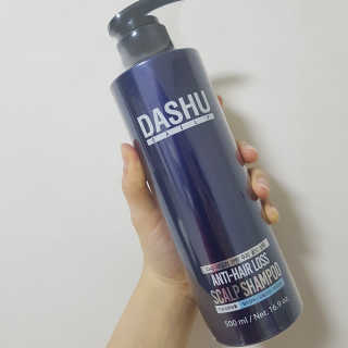 다슈코리아 다슈 데일리 한방 두피 골드 샴푸 500ml — 5점을 준 리뷰어가 2017년 12월 올린 사용 사진