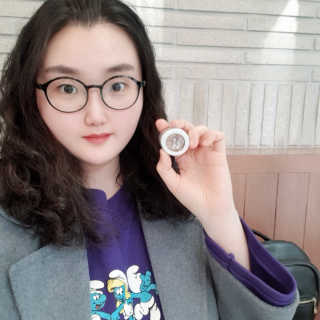 터치인솔 메탈리스트 스파클링 포일드 피그먼트 — 4점을 준 리뷰어가 2019년 1월 올린 사용 사진