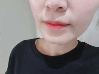 [블랙루즈] 에어 핏 벨벳틴트 시즌1 7종 중 택1+랜덤1 — 5점을 준 리뷰어가 2018년 11월 올린 사용 사진