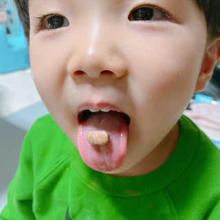 비타맘 키즈플러스업 성장기 어린이 멀티비타민미네랄 120정 — 5점을 준 리뷰어가 2020년 1월 올린 사용 사진