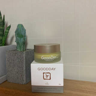 GoodDay Skincare GoodDay 강황 크림 — 4점을 준 리뷰어가 2019년 8월 올린 사용 사진