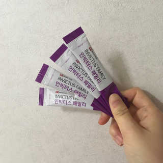 라플레 유해균을 이겨 튼튼한 장으로,  인빅터스 패밀리 — 4.5점을 준 리뷰어가 2019년 3월 올린 사용 사진