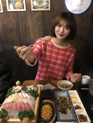 [작은바다_혜화역] 29000원 음식메뉴이용권 — 5점을 준 리뷰어가 2018년 12월 올린 사용 사진