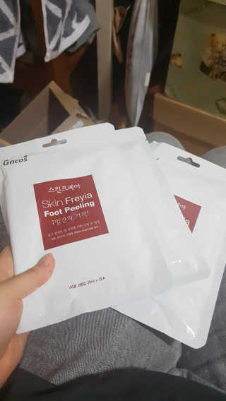 OMYLIFE Skin Freyia Foot Peeling — 5점을 준 리뷰어가 2018년 6월 올린 사용 사진
