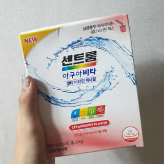 센트룸 아쿠아비타 레몬향, 딸기향 — 4점을 준 리뷰어가 2019년 7월 올린 사용 사진