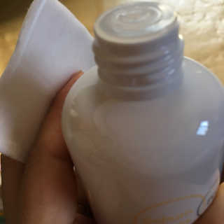 이솔화장품 이솔 세범 리스 포어 토너 200ml — 4.67점을 준 리뷰어가 2018년 8월 올린 사용 사진